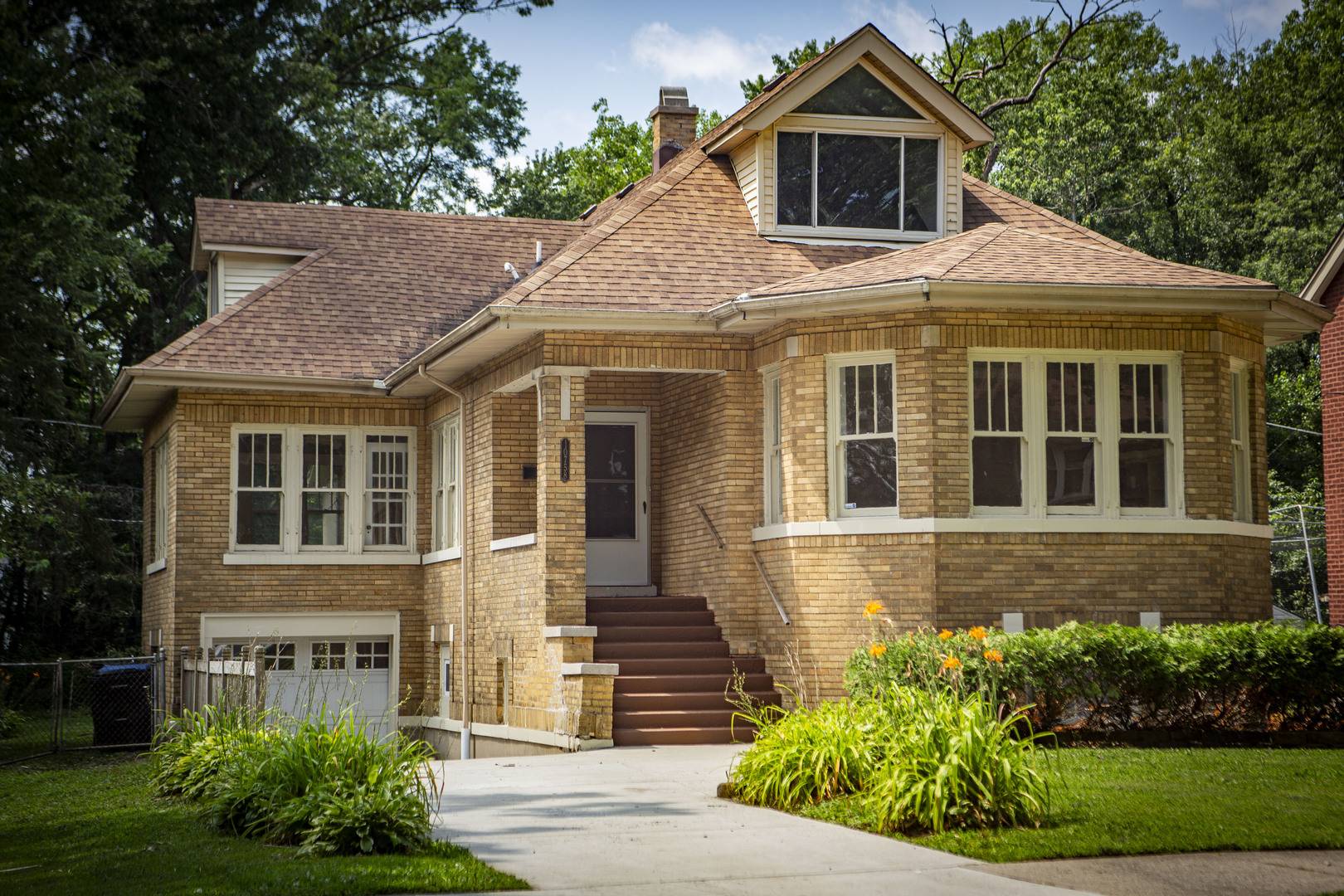 10758 S Drew ST, Chicago, IL 60643