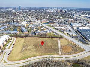 1S625 Oakbrook LK, Oak Brook, IL 60523