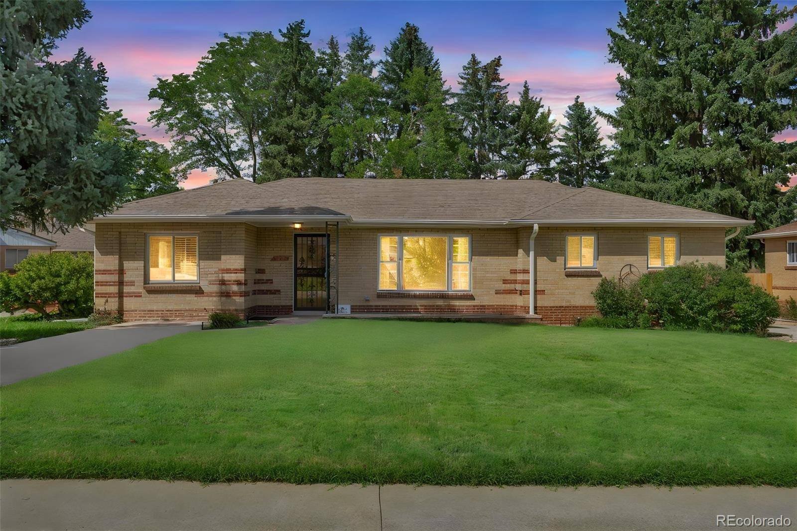 7365 W 27th AVE, Wheat Ridge, CO 80033