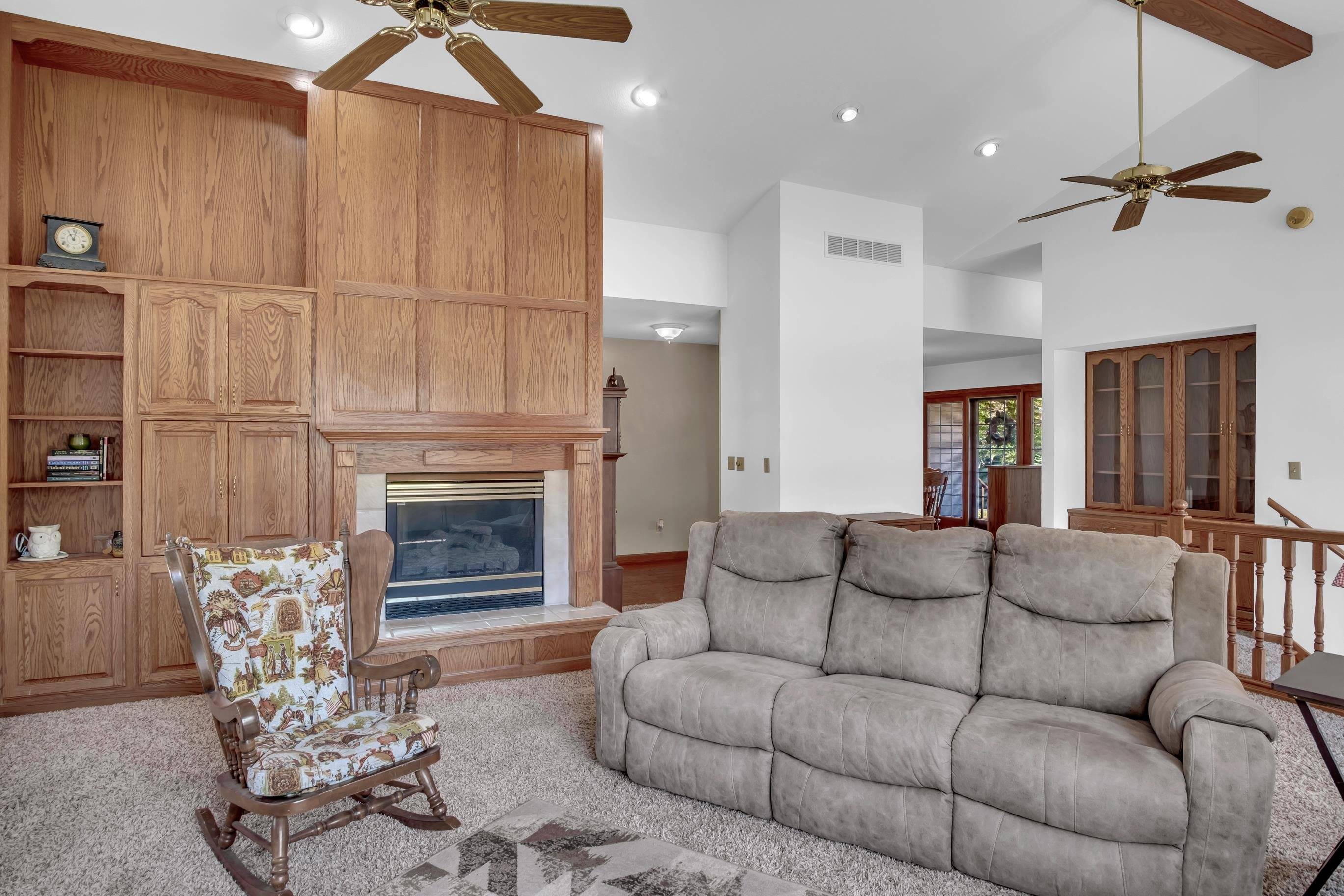 3100 Witmarsum Dr, North Newton, KS 67117