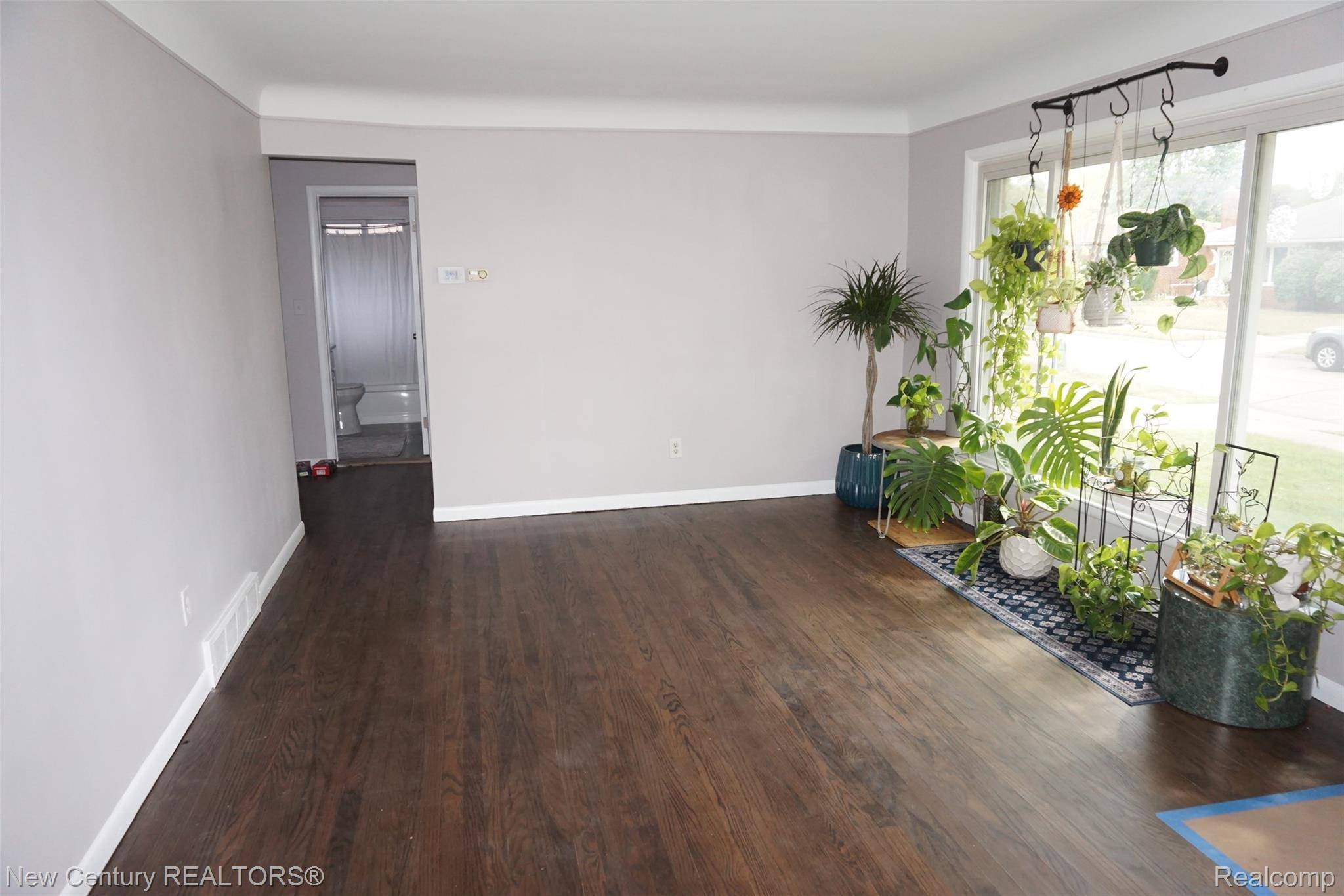 28102 Brush ST, Madison Heights, MI 48071