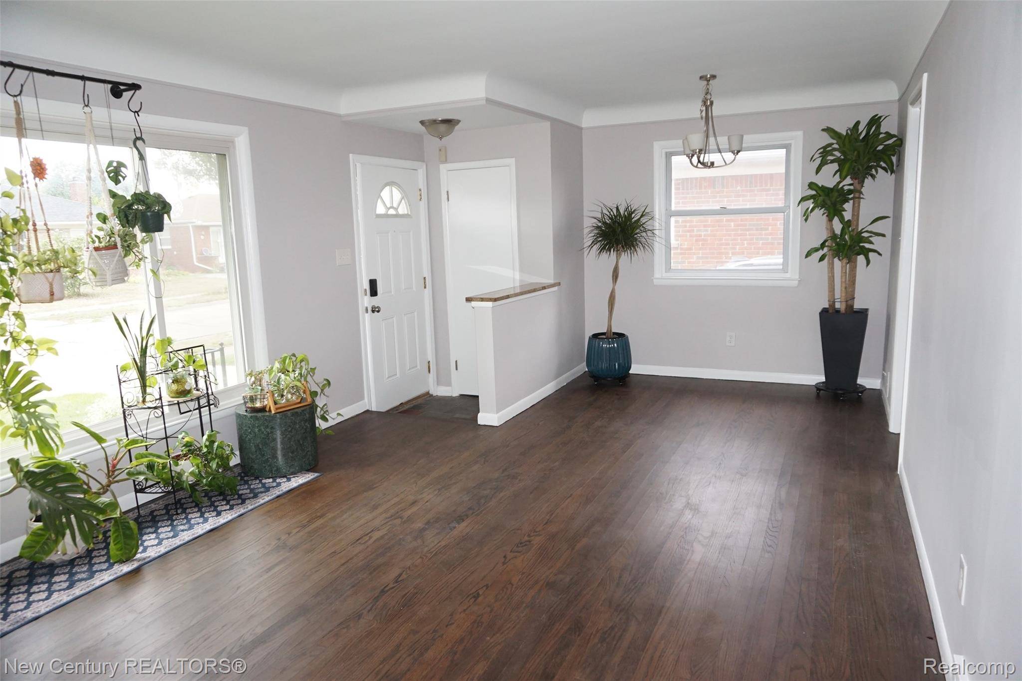 28102 Brush ST, Madison Heights, MI 48071