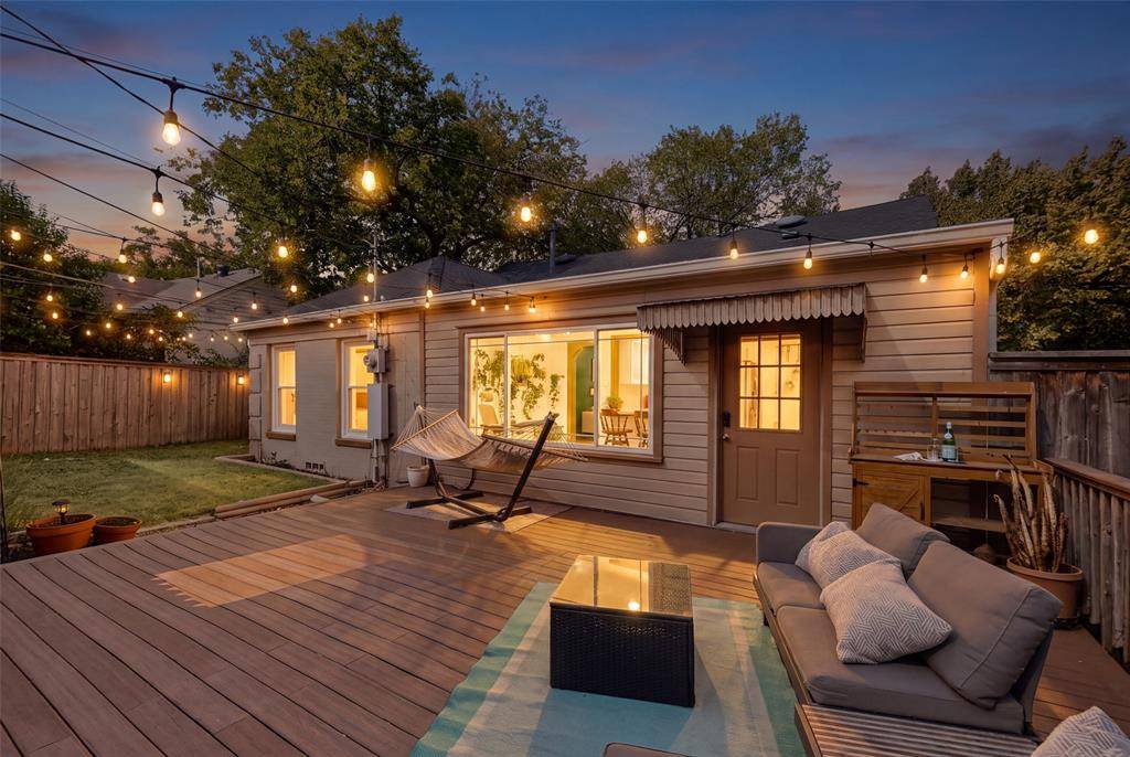 1732 S Edgefield Avenue, Dallas, TX 75224