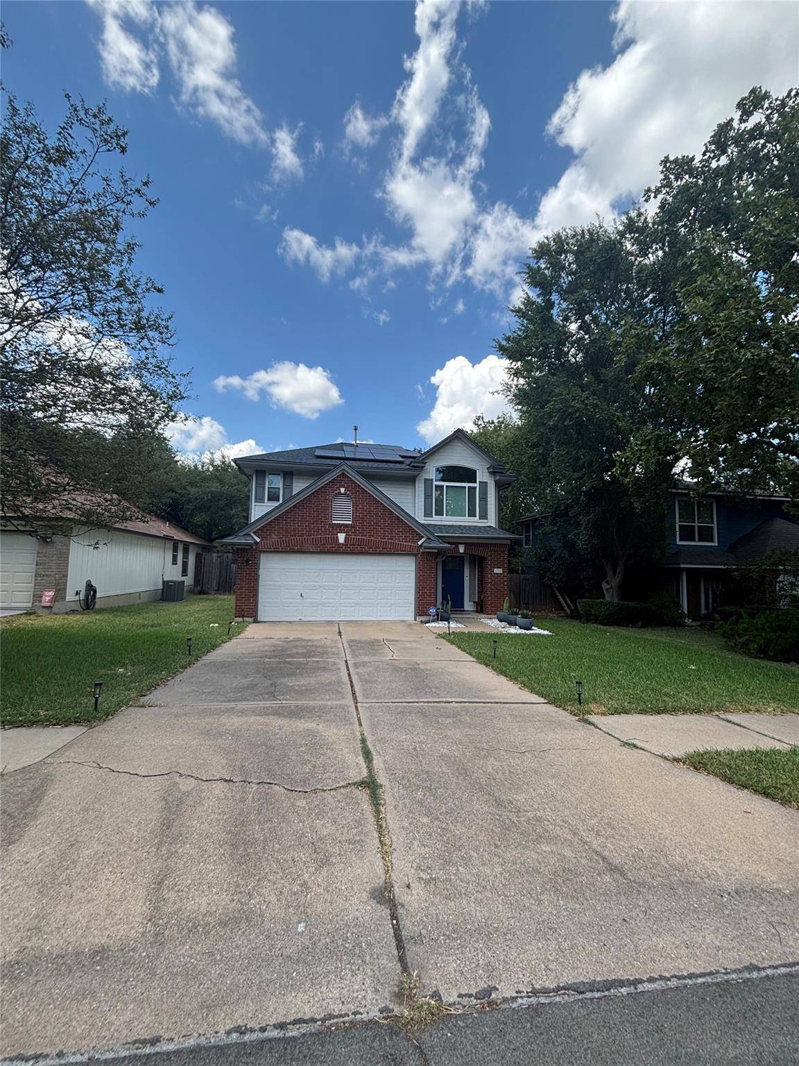 1200 Tetbury LN, Austin, TX 78748
