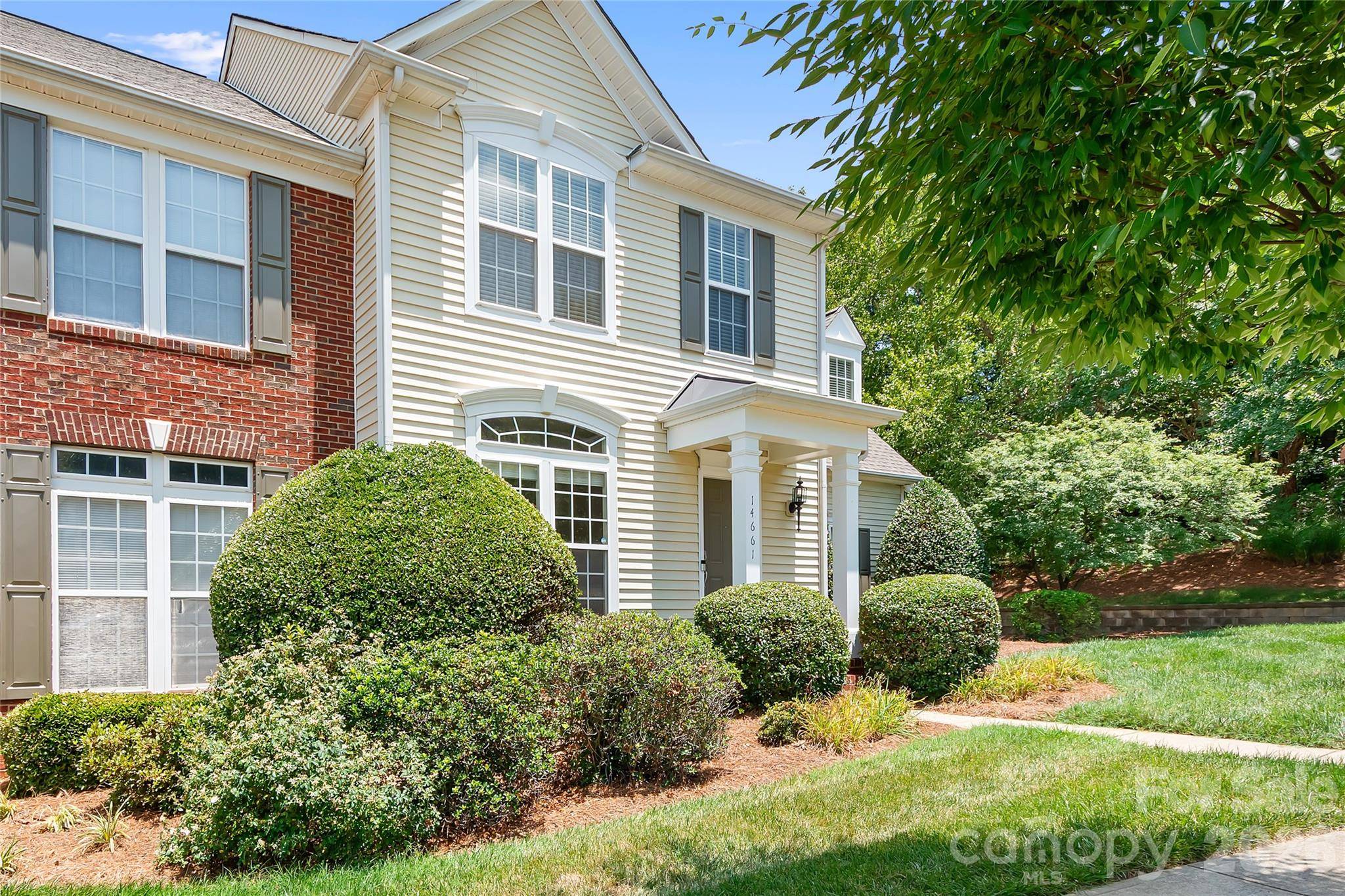 14661 Greenpoint LN, Huntersville, NC 28078