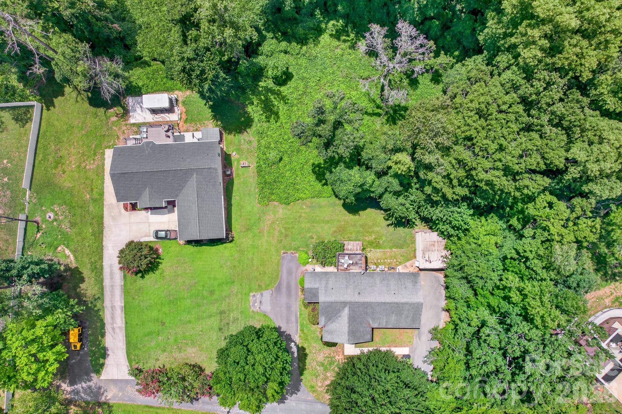 116 Brewer LN, Mooresville, NC 28115