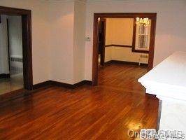 59 Essex RD, Great Neck, NY 11023