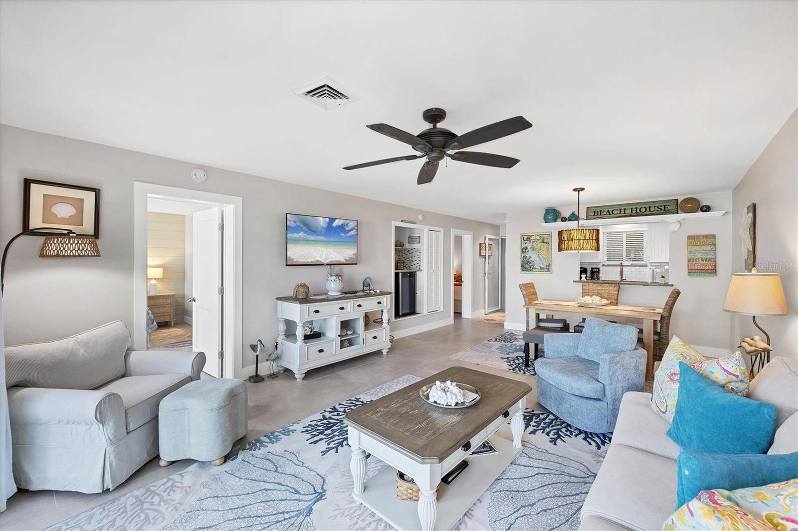 500 S WASHINGTON DR #14A, Sarasota, FL 34236