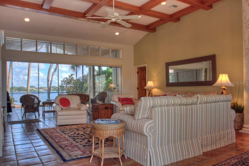 3434 CASEY KEY RD, Nokomis, FL 34275