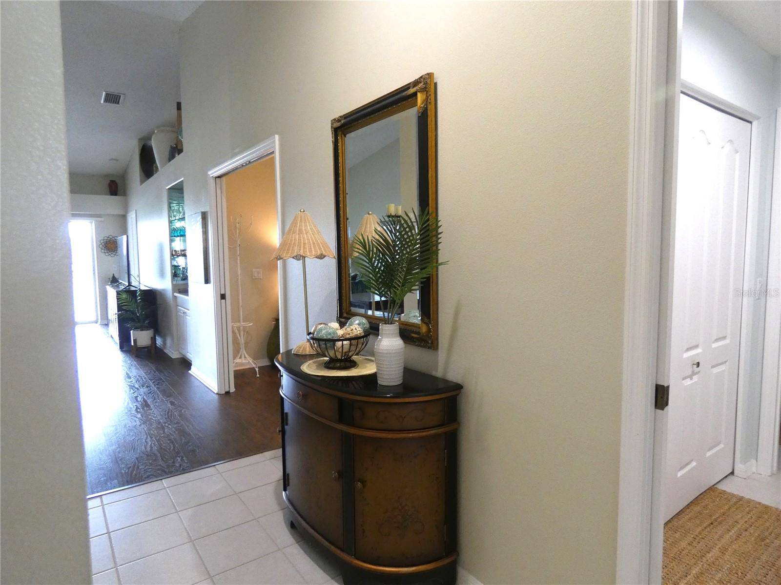4639 CHAPEL HILL DR #2924, Sarasota, FL 34238