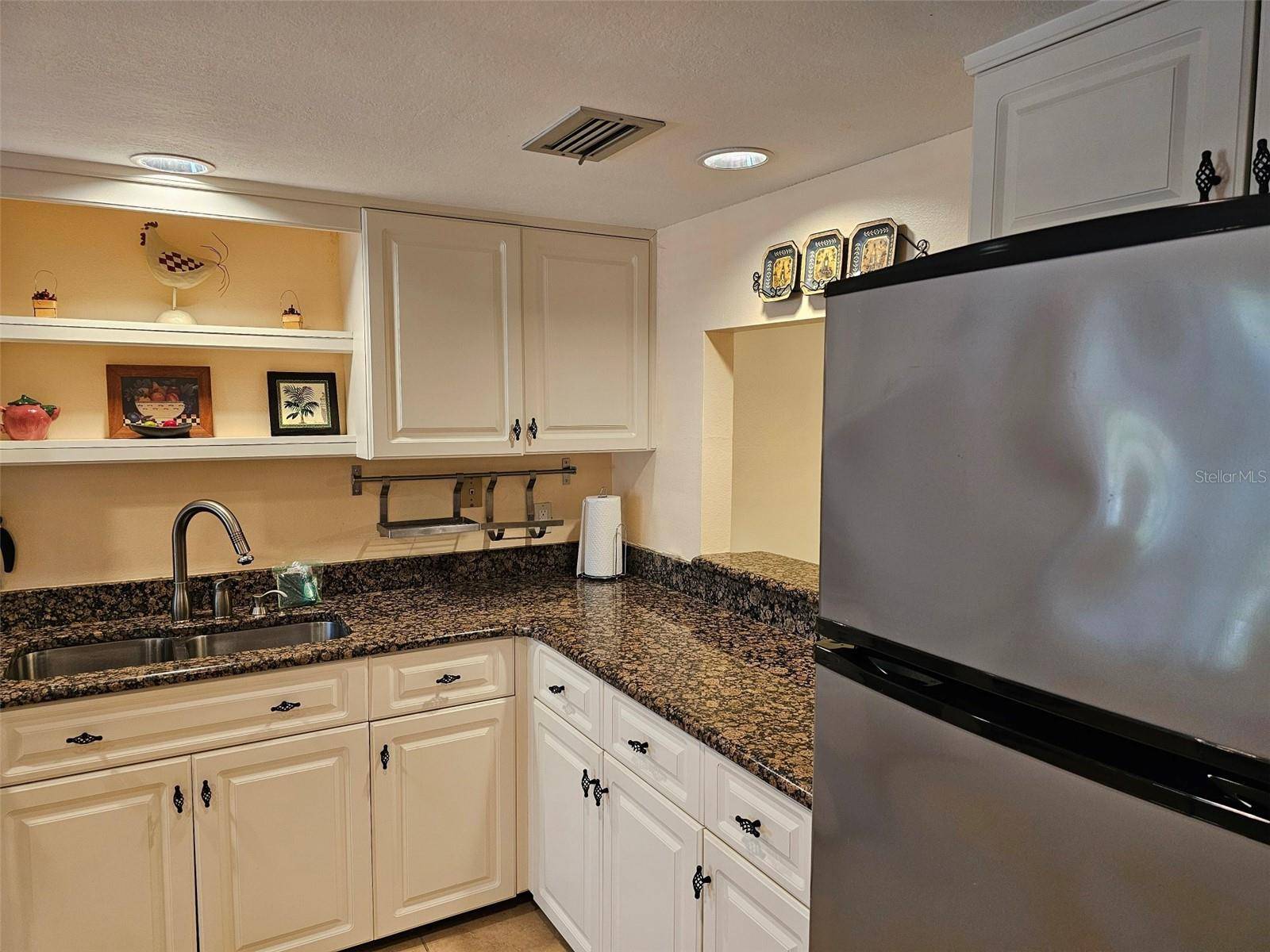 6468 SEAGULL DR #316, Bradenton, FL 34210
