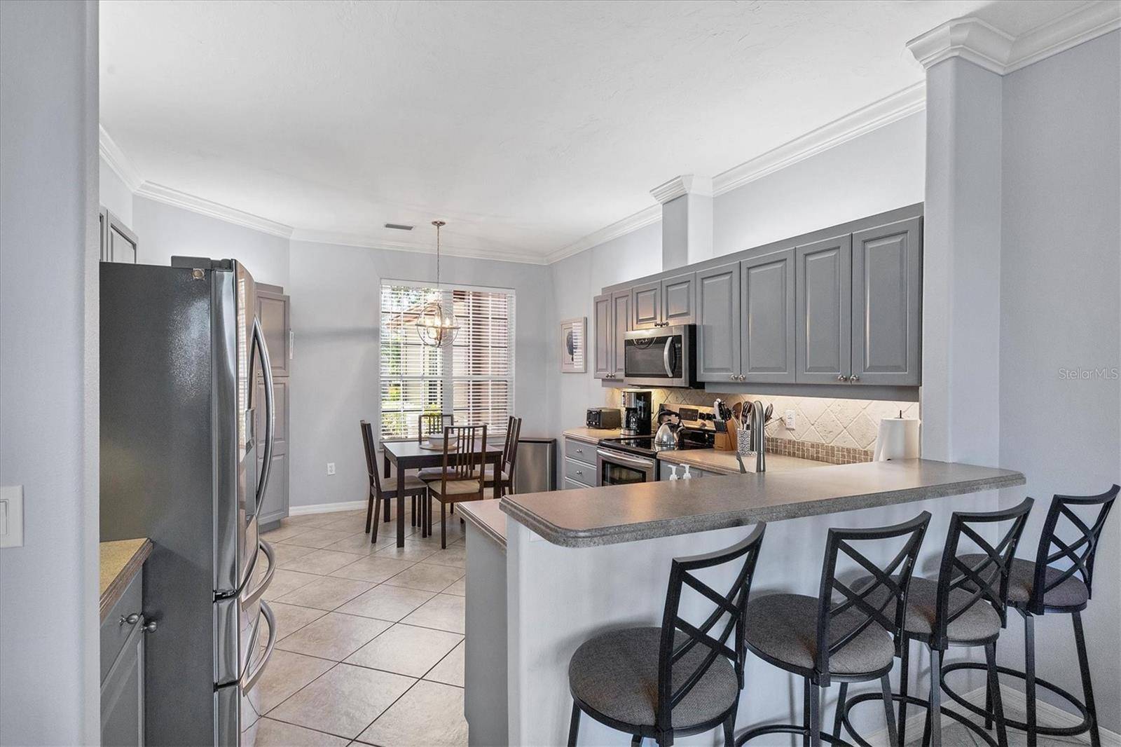 7263 REGINA ROYALE #3, Sarasota, FL 34238