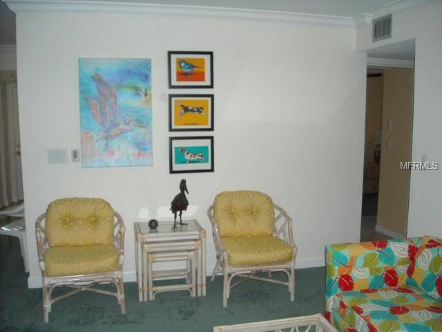 1700 GLENHOUSE DR #305, Sarasota, FL 34231