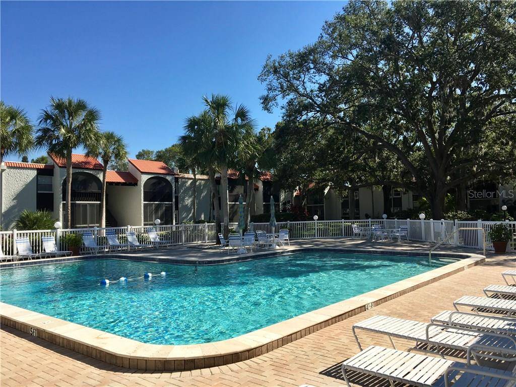 3213 BENEVA RD #204, Sarasota, FL 34232