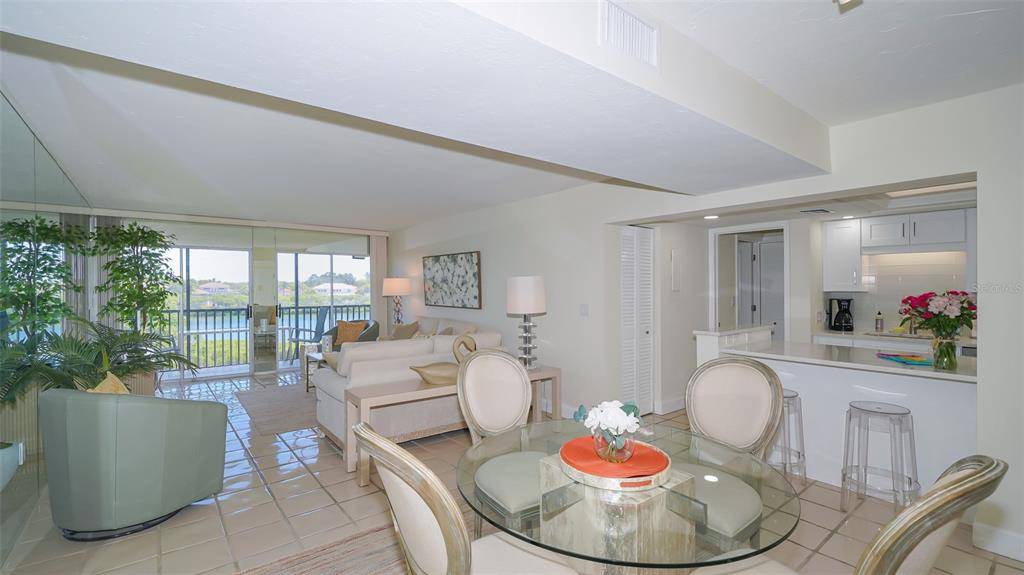 3240 GULF OF MEXICO DR #B303, Longboat Key, FL 34228