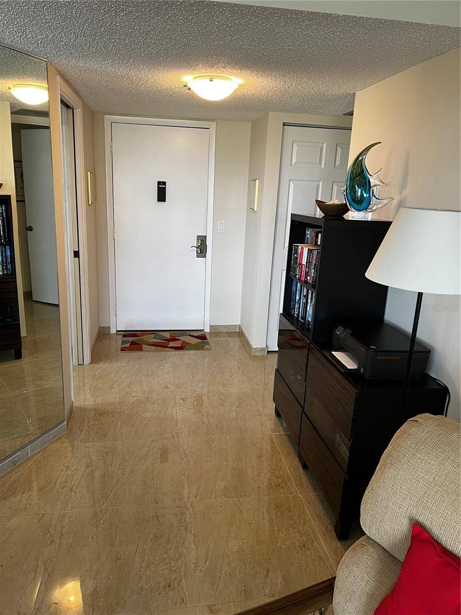 1102 BEN FRANKLIN DR #514, Sarasota, FL 34236