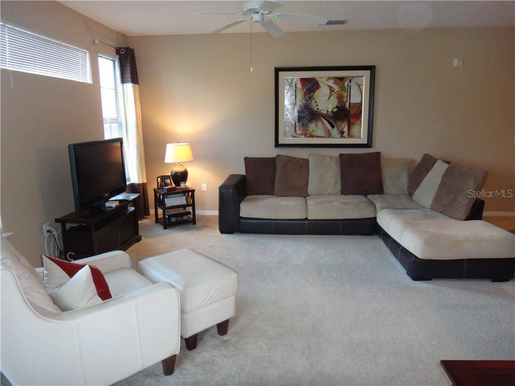 8325 38TH STREET CIR E #102, Sarasota, FL 34243