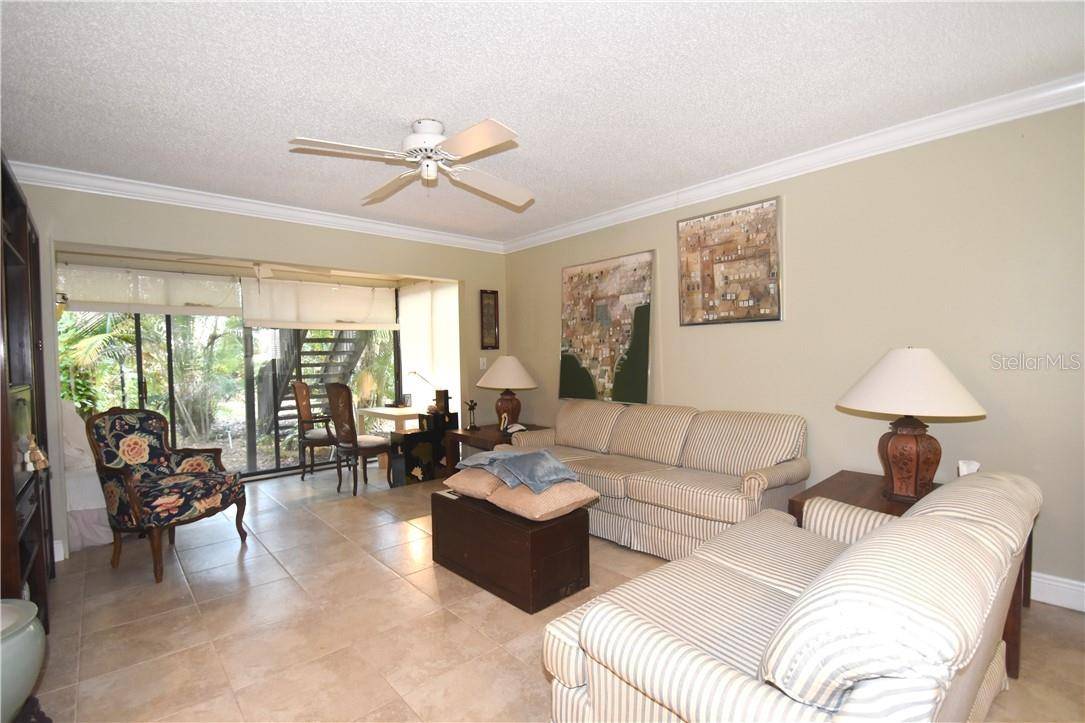 1716 GLENHOUSE DR #GL324, Sarasota, FL 34231