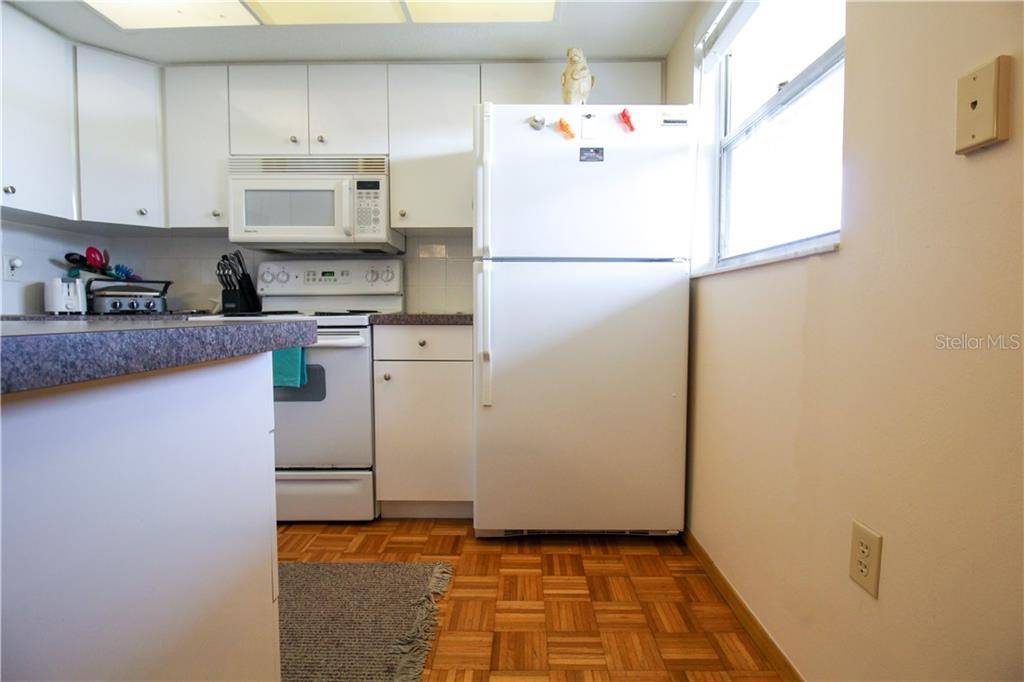 460 BASE AVE E #125, Venice, FL 34285