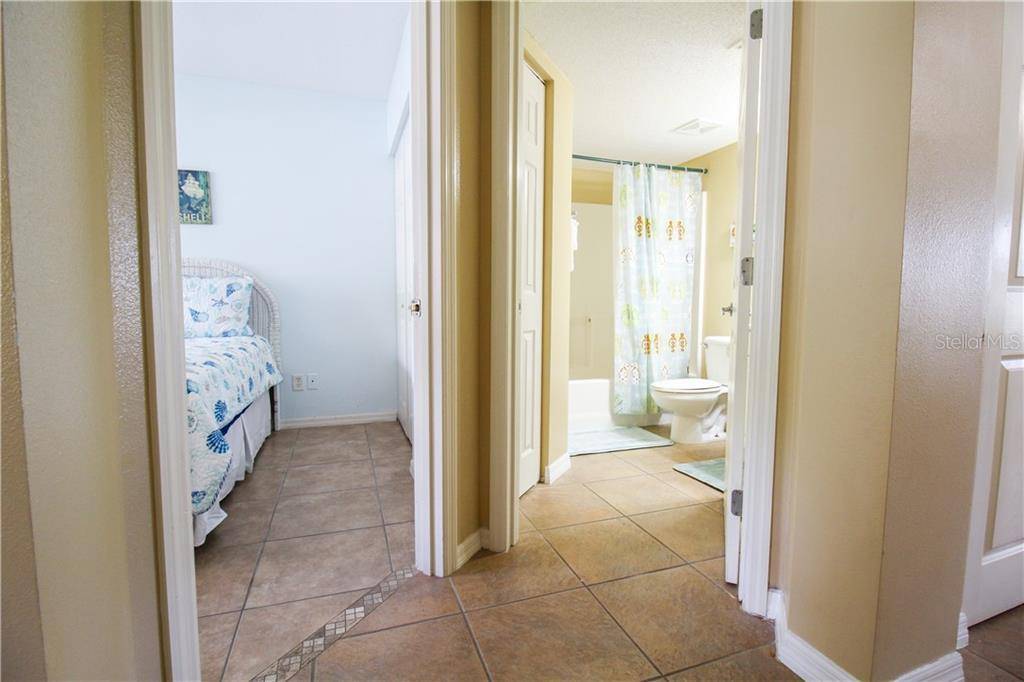 4457 45TH AVE W #110, Bradenton, FL 34210