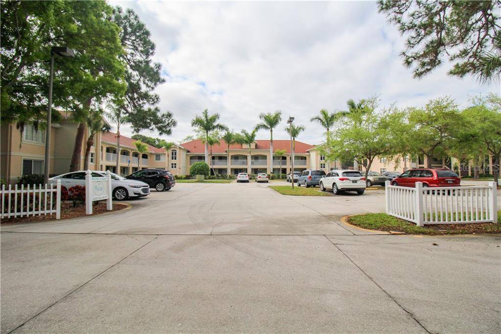 4457 45TH AVE W #110, Bradenton, FL 34210