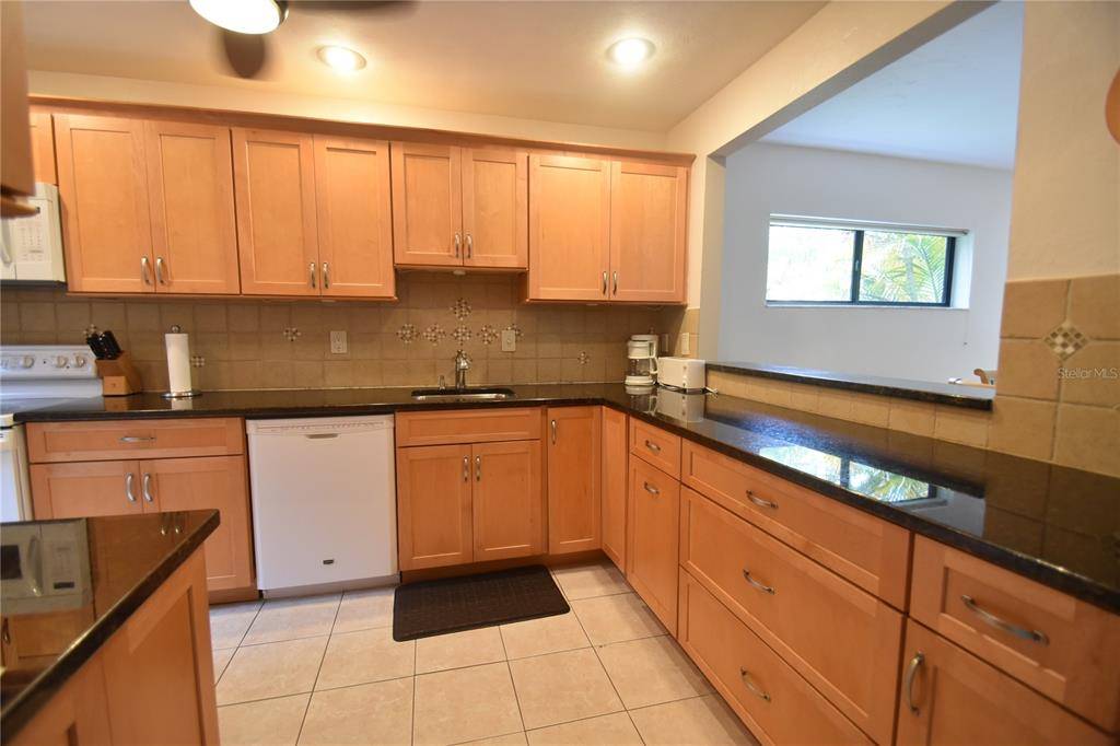1523 CLOWER CREEK DR #HA246, Sarasota, FL 34231
