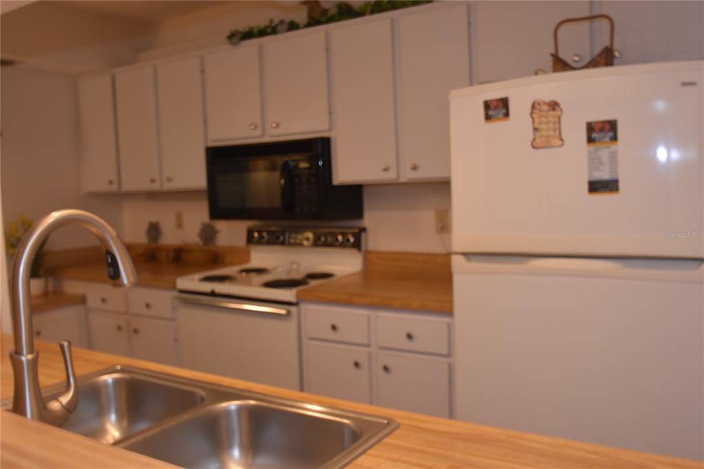 1526 PELICAN POINT DR #BA144, Sarasota, FL 34231