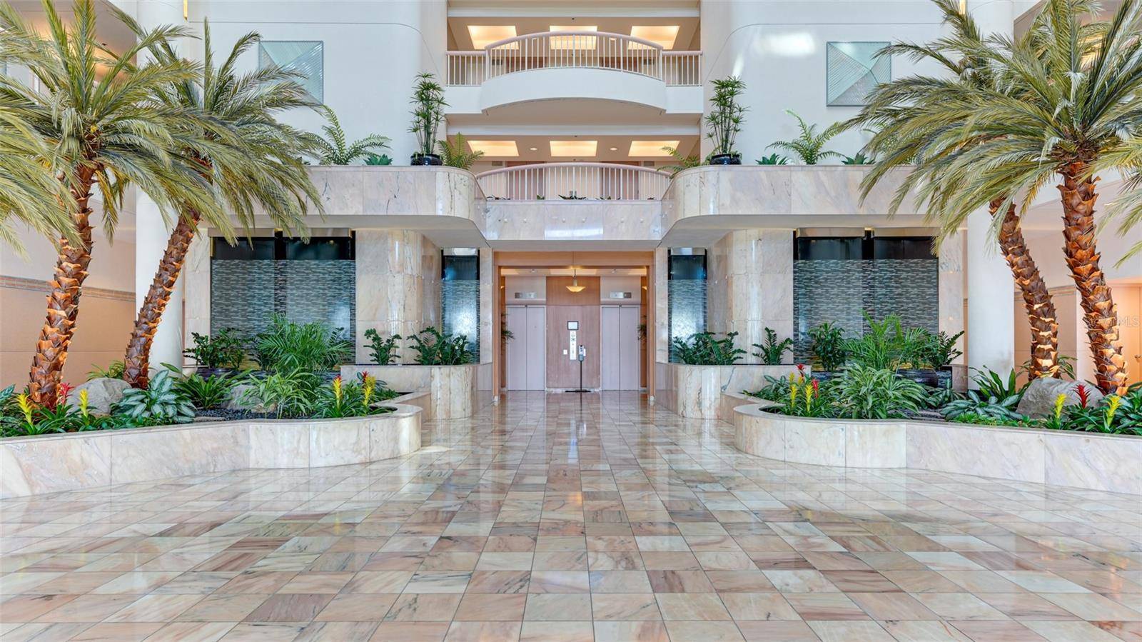 455 LONGBOAT CLUB RD #PH1, Longboat Key, FL 34228