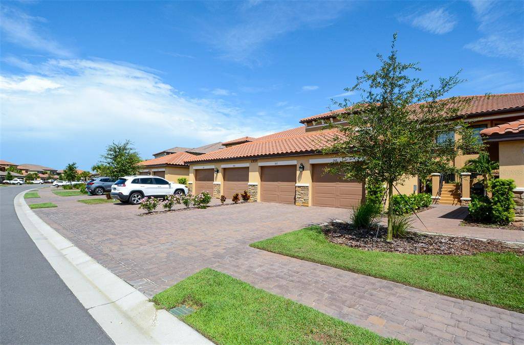 13737 MESSINA LOOP #202, Lakewood Ranch, FL 34211