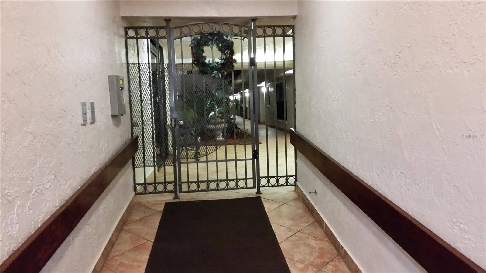 1001 BENJAMIN FRANKLIN DR #506, Sarasota, FL 34236