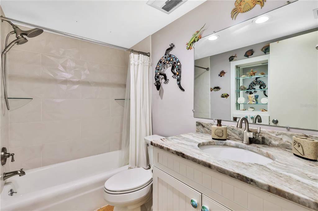 3806 GULF OF MEXICO DR DR #C210, Longboat Key, FL 34228