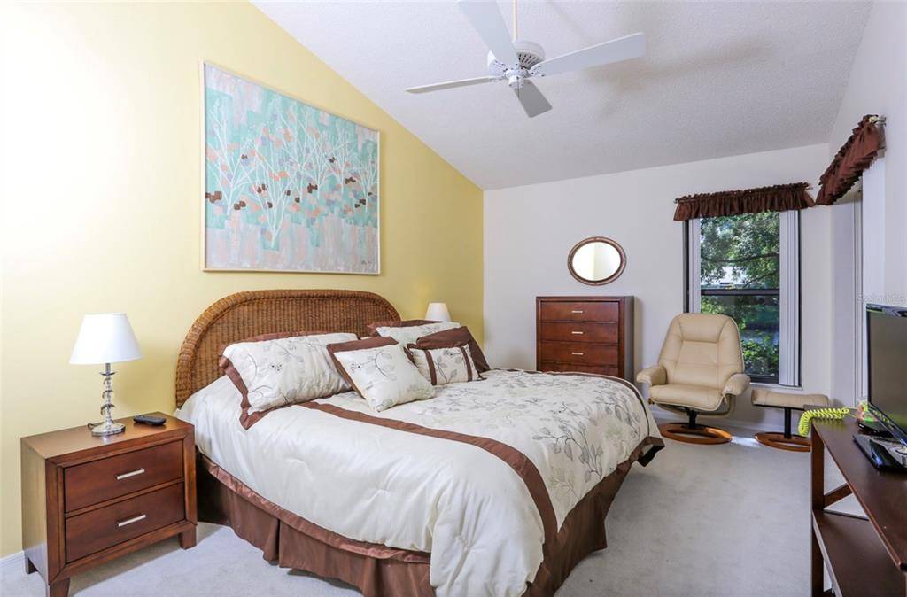 226 SOUTHAMPTON LN #257, Venice, FL 34293