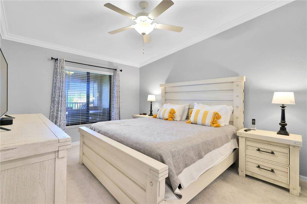 5634 PALMER CIR #203, Bradenton, FL 34211