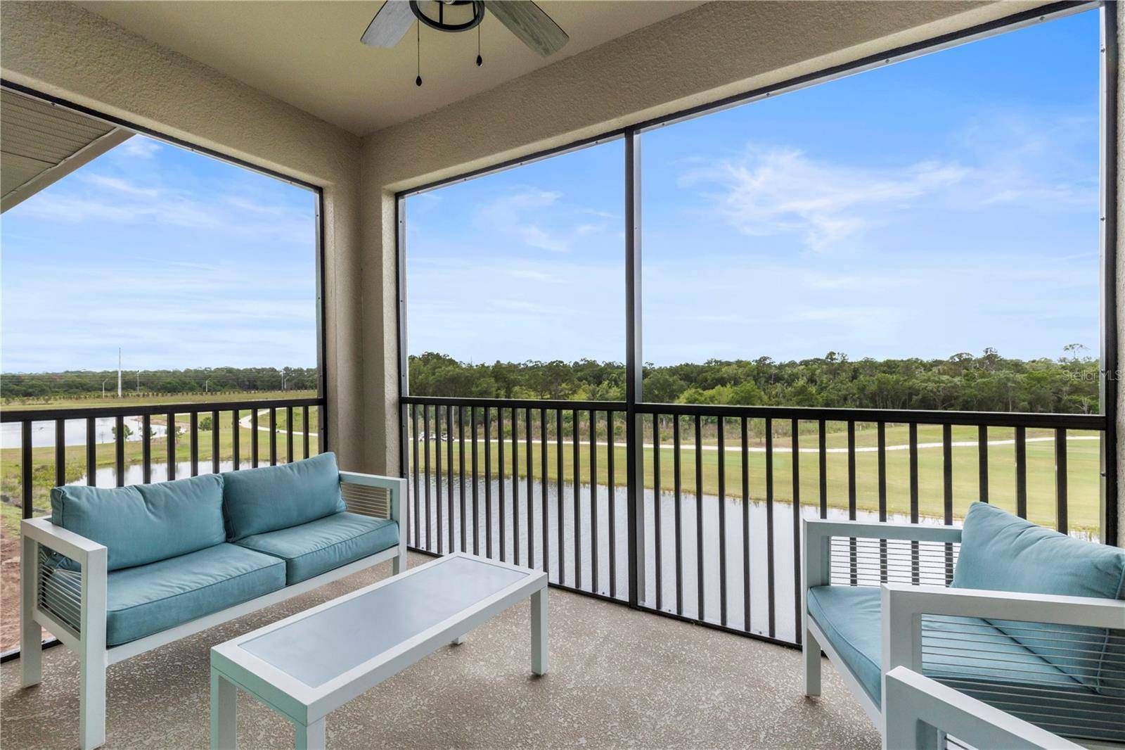 18008 GAWTHROP DR #402, Lakewood Ranch, FL 34211