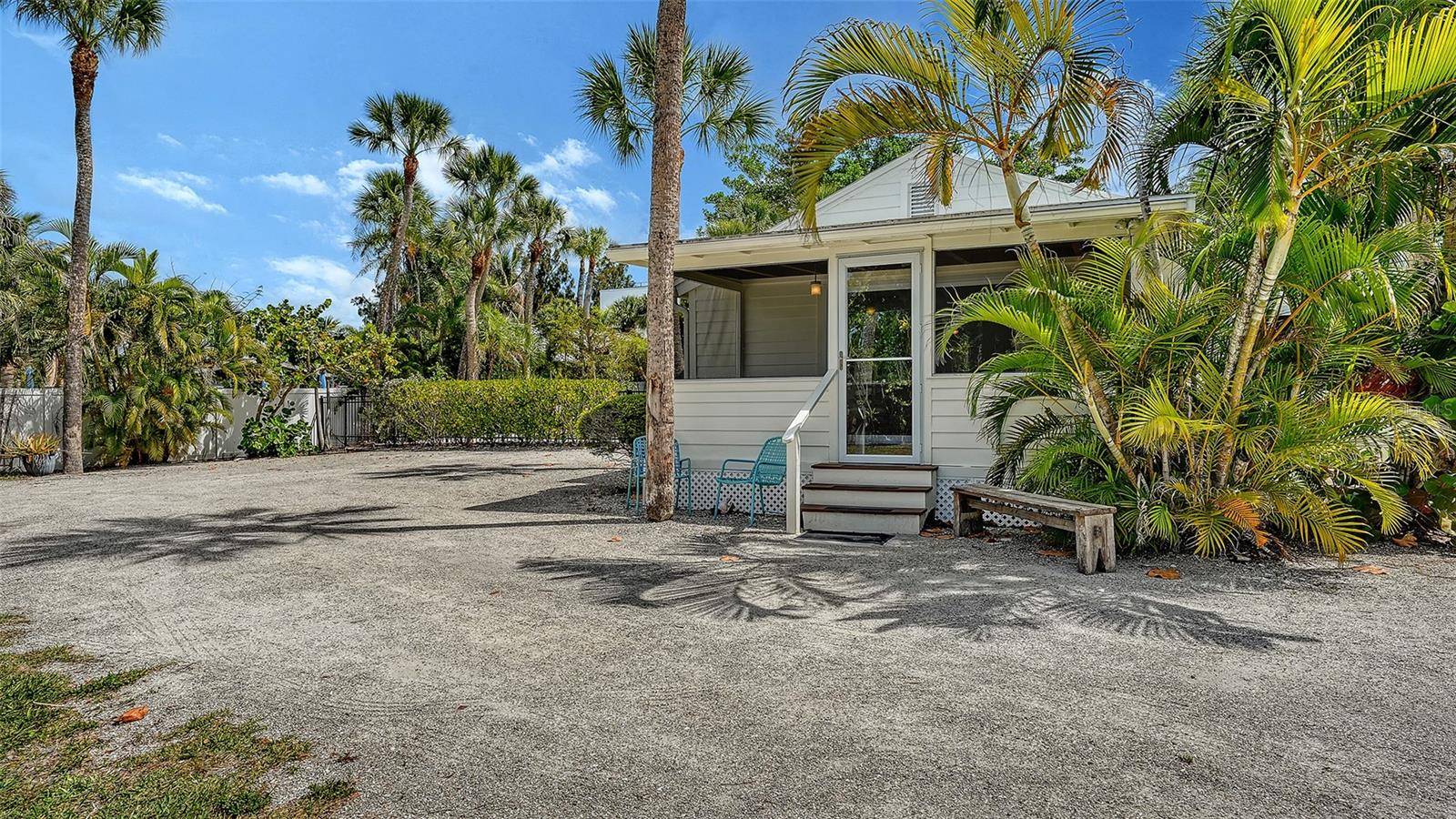 3708 SANDSPUR LN, Nokomis, FL 34275
