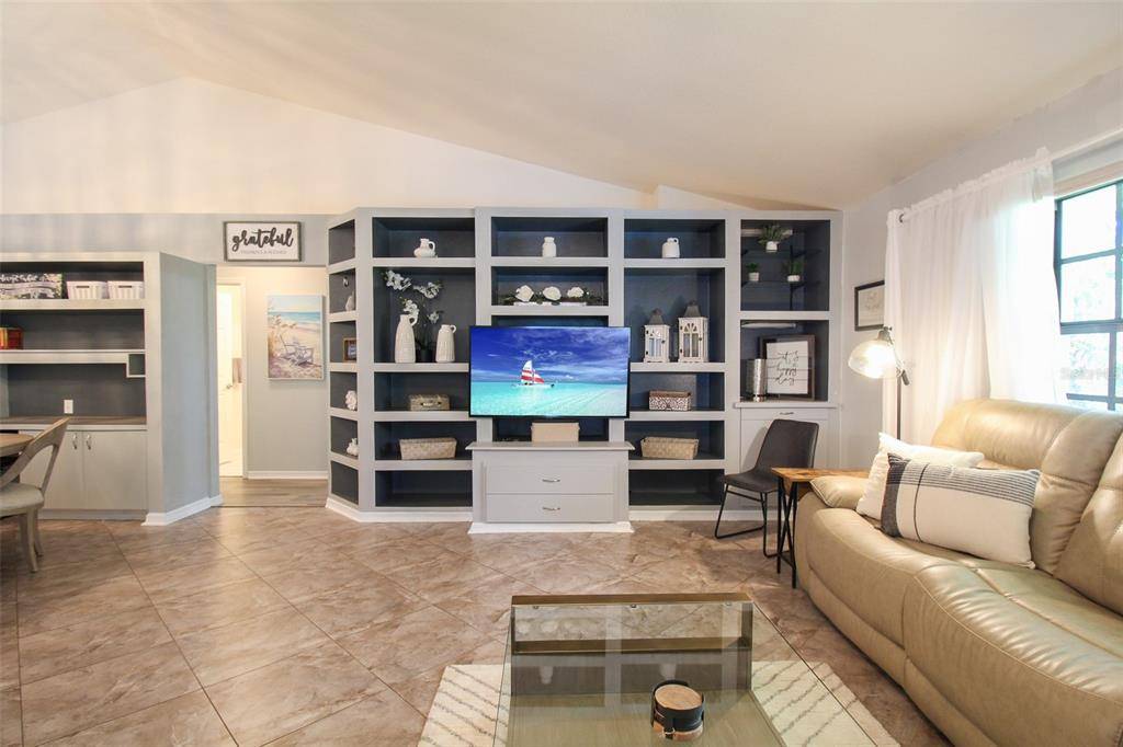 6029 22ND AVENUE CIR E, Palmetto, FL 34221