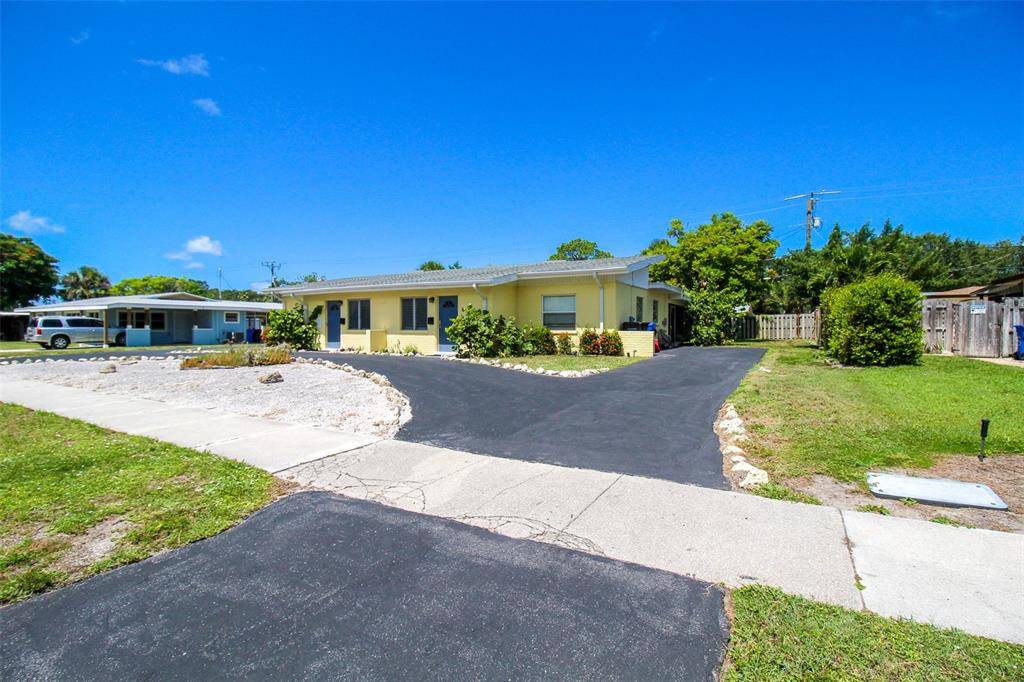 Address not disclosed, Venice, FL 34285