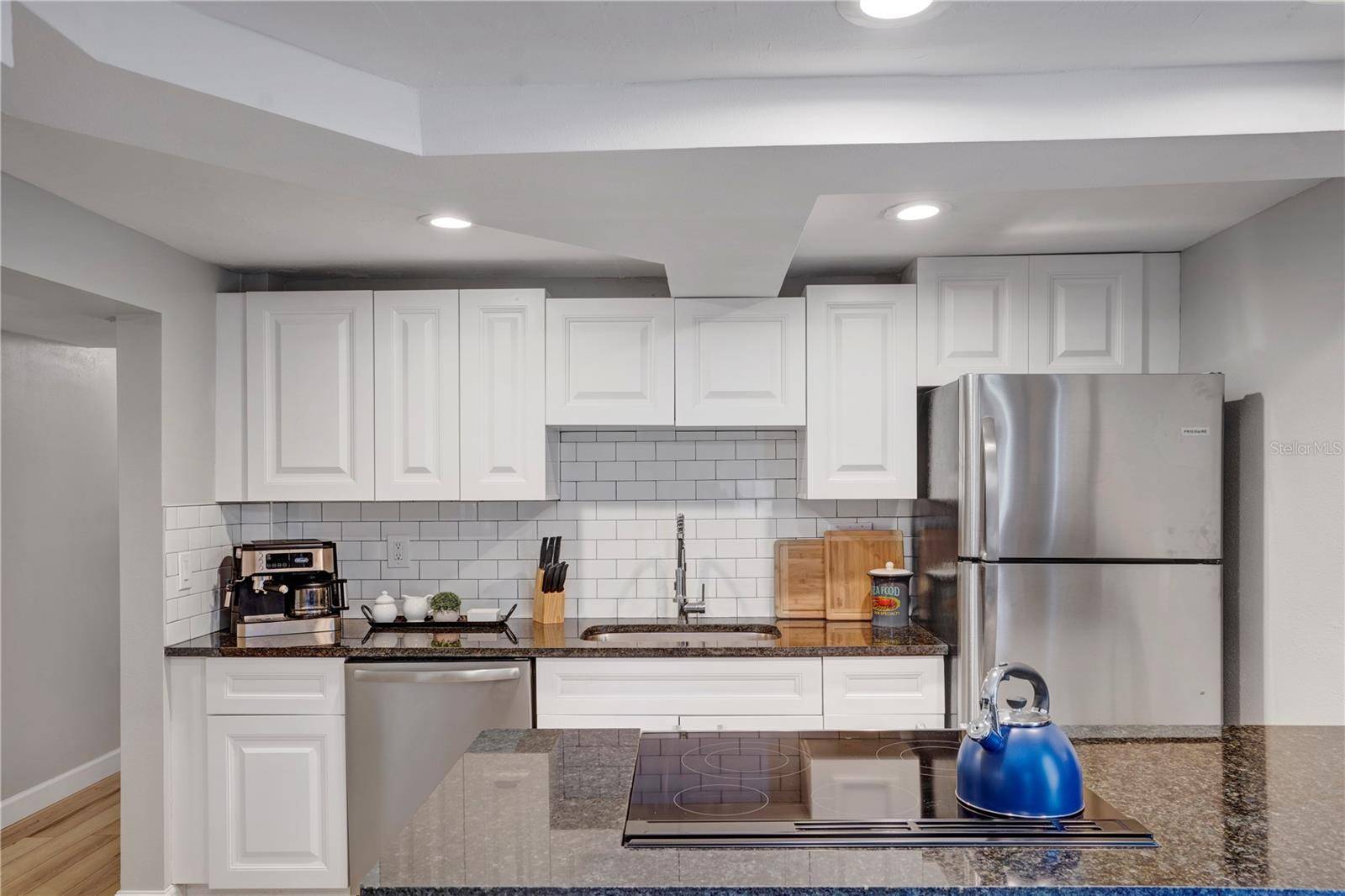 4705 HOLLINGSWORTH AVE #Lower, Sarasota, FL 34233