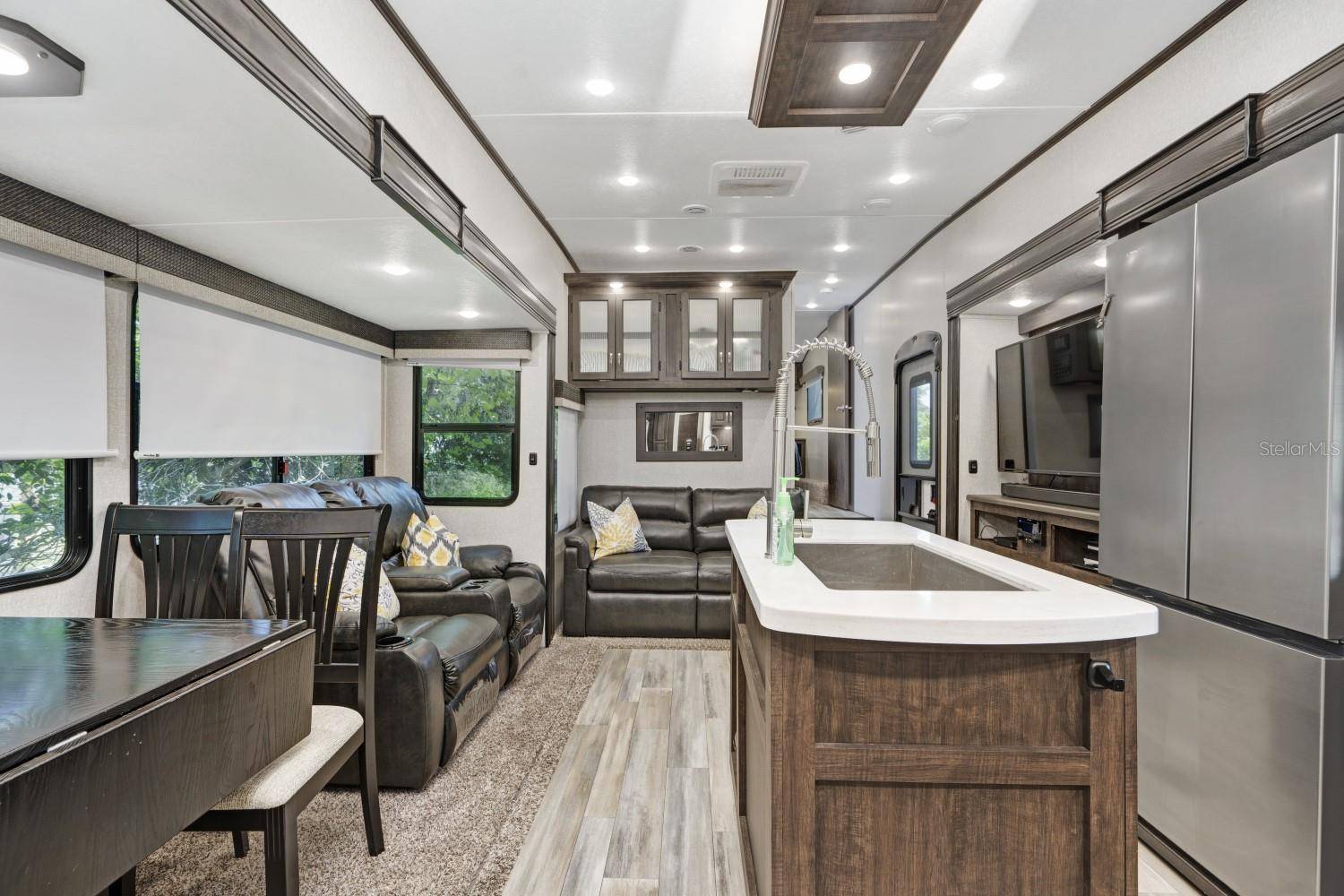 305 LINDEN DR #Fifth wheel, Ellenton, FL 34222