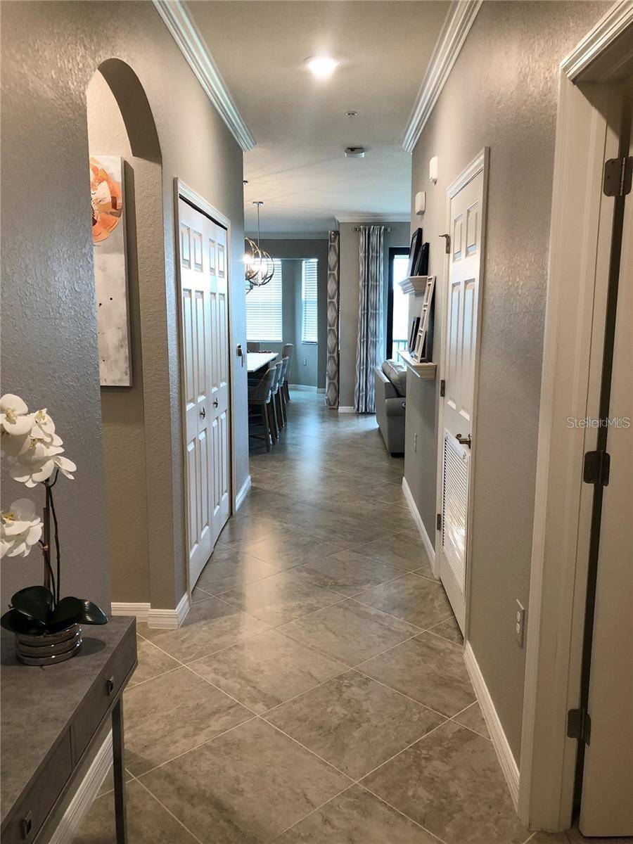 17510 GAWTHROP DR #405, Lakewood Ranch, FL 34211