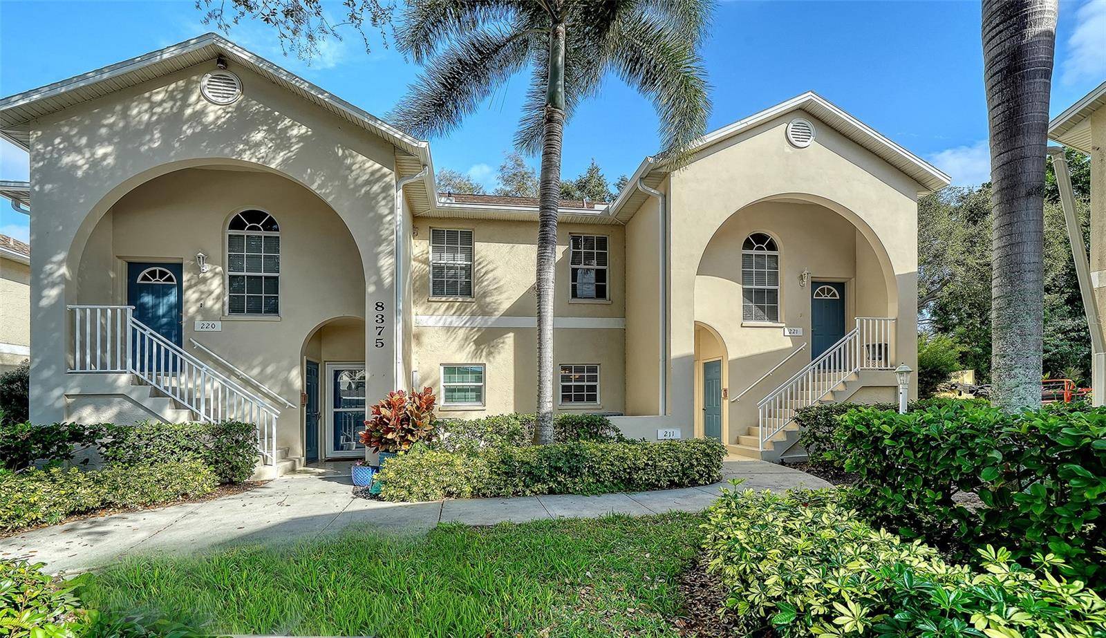 8375 GLENROSE WAY #211, Sarasota, FL 34238