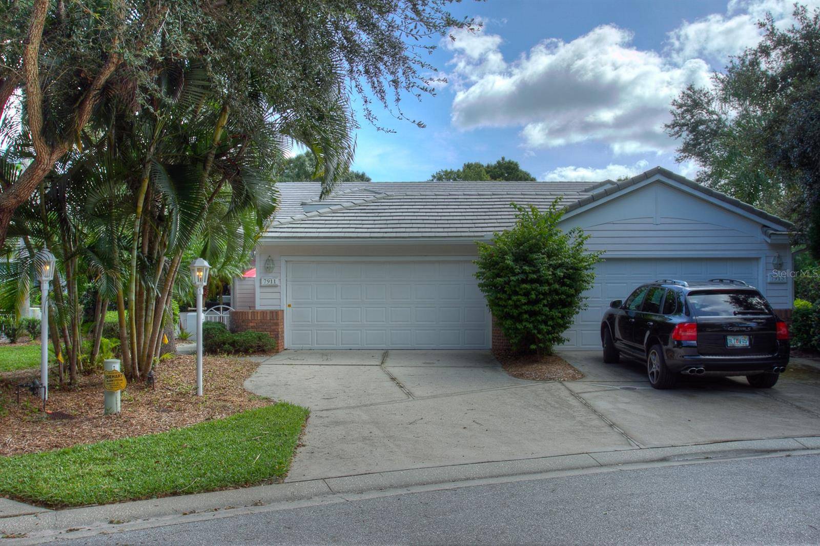 7911 WHITEBRIDGE GLN, University Park, FL 34201