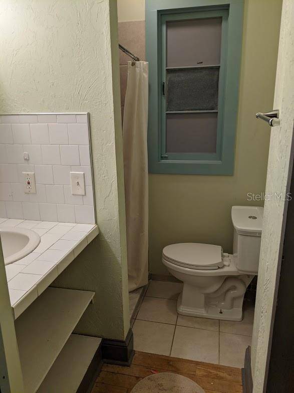 401 COLONIA LN E #13, Nokomis, FL 34275