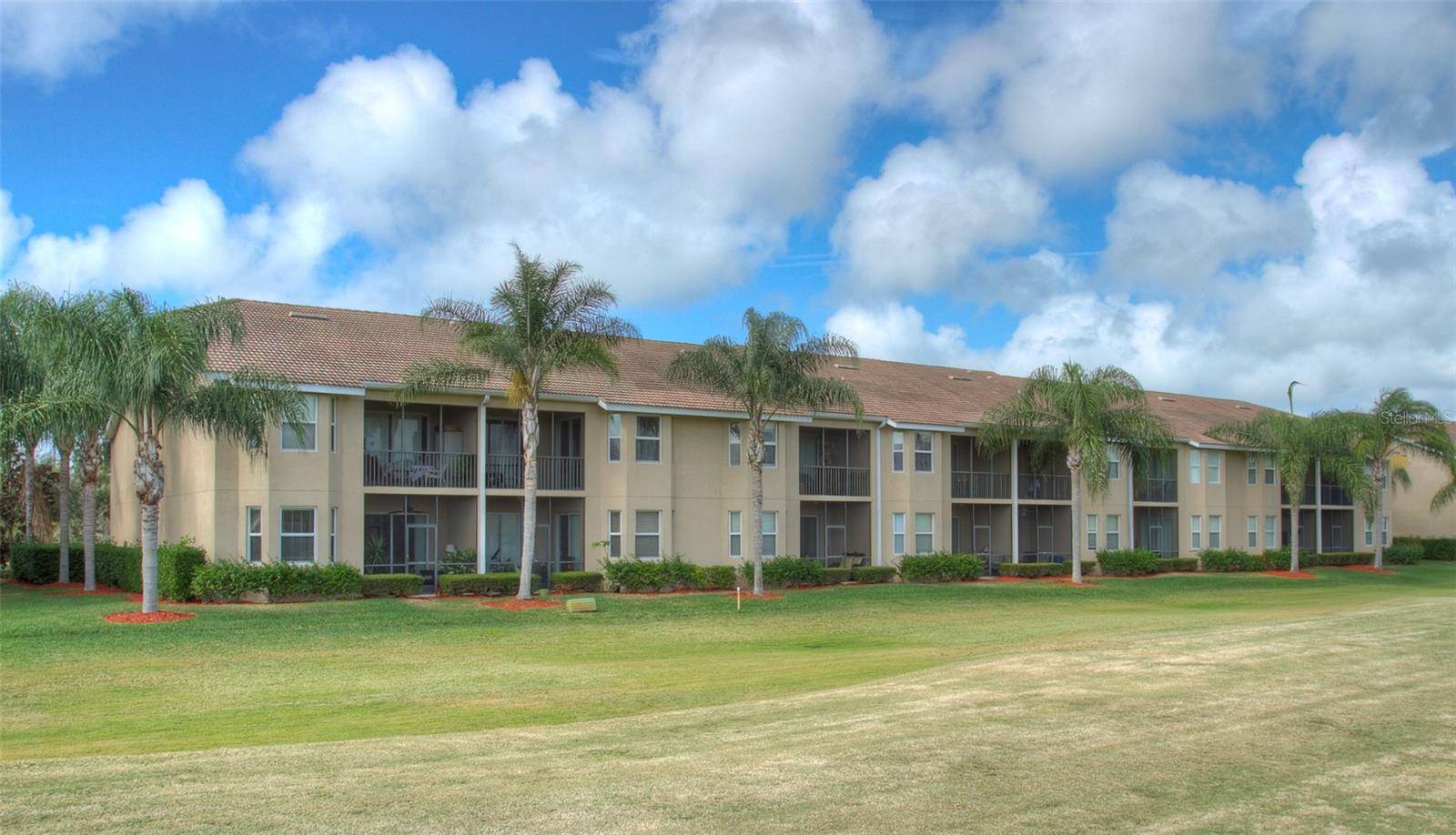 905 FAIRWAY COVE LN #205, Bradenton, FL 34212