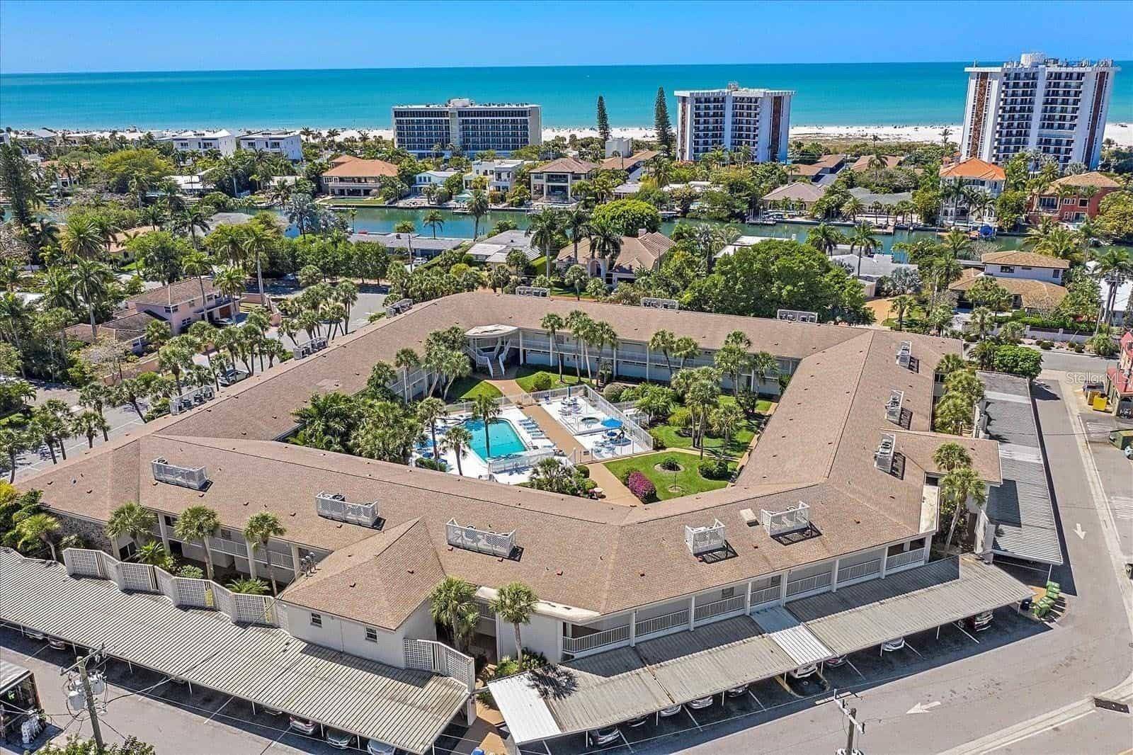 500 S WASHINGTON DR #6B, Sarasota, FL 34236