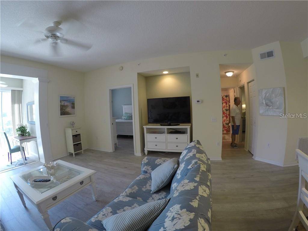 4270 CASTLEBRIDGE LN #1714B1, Sarasota, FL 34238