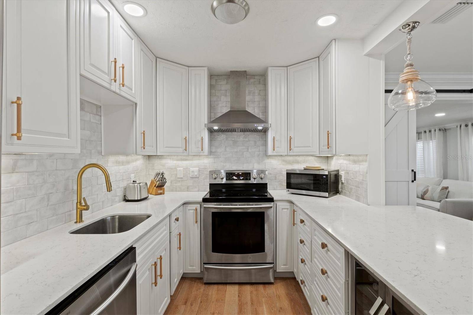 326 S LIME AVE, Sarasota, FL 34237