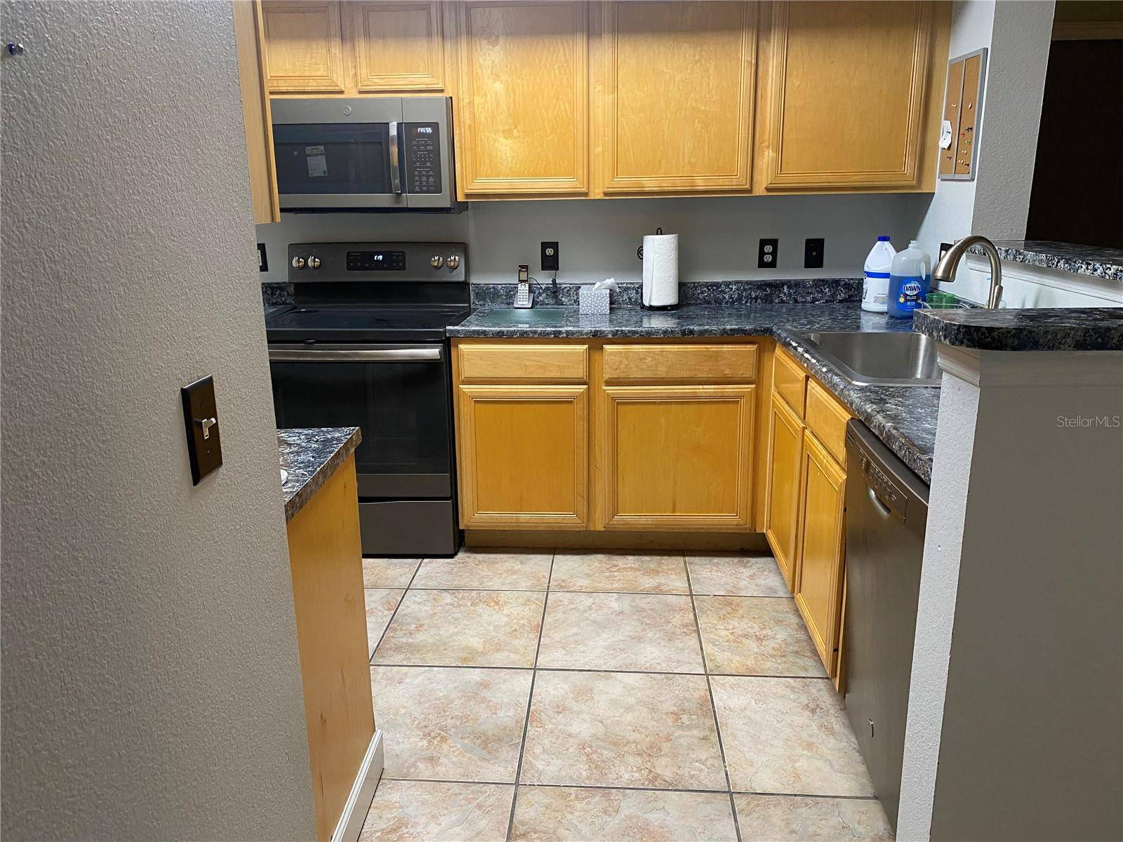 1010 VILLAGIO CIR #106, Sarasota, FL 34237