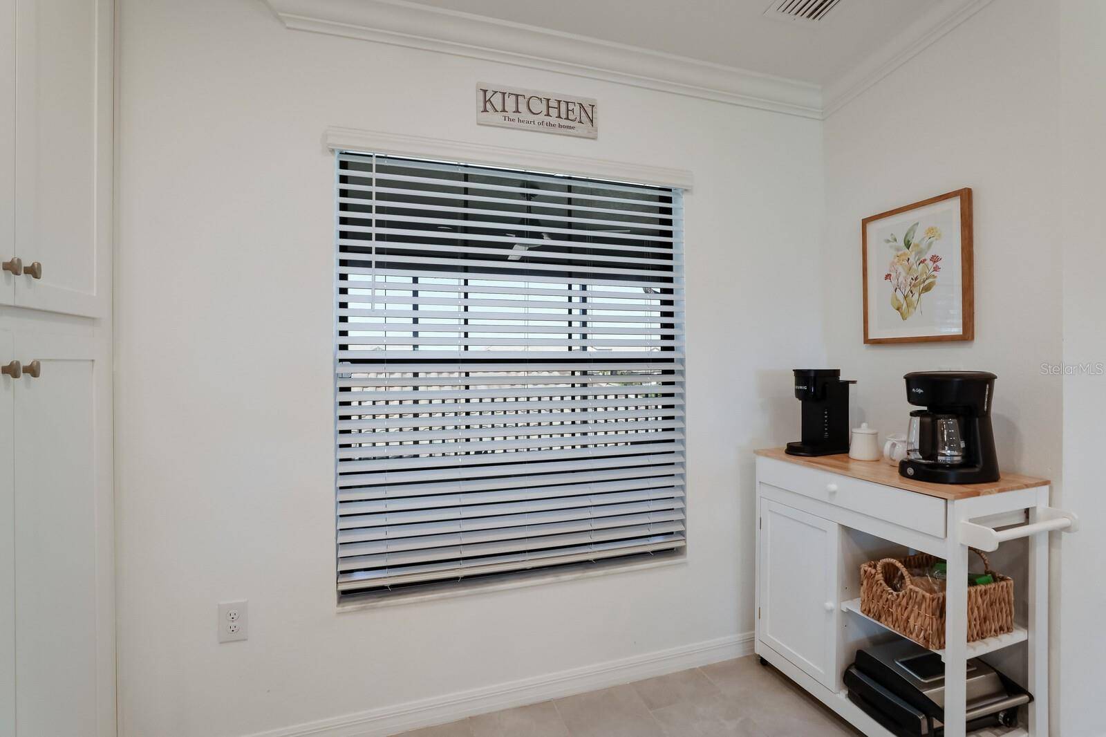 5721 PALMER CIR #201, Bradenton, FL 34211