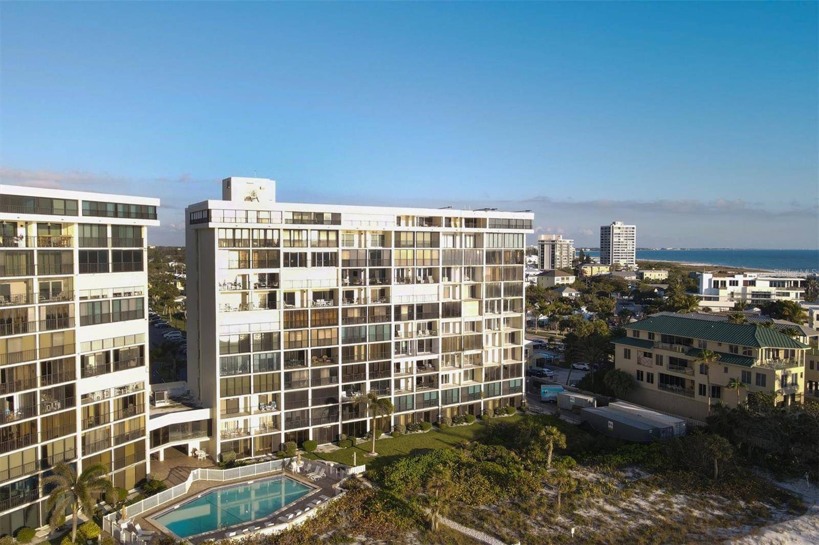20 WHISPERING SANDS DR #903, Sarasota, FL 34242